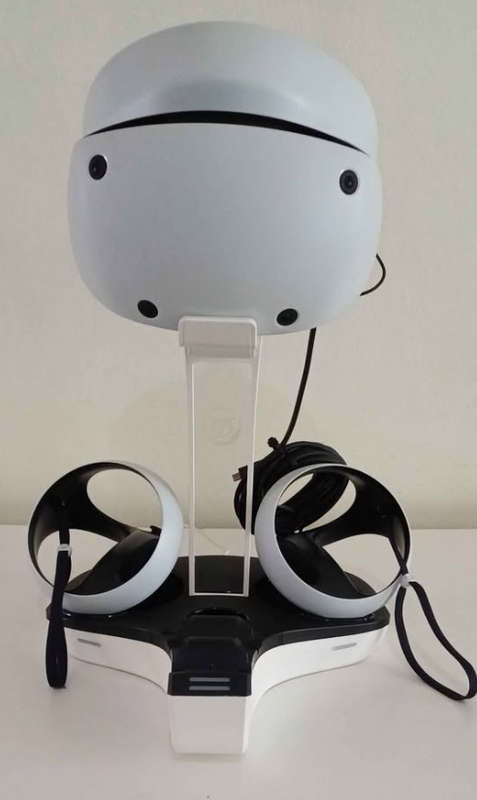 PlayStation 5 PSVR2 with Charging Dock/ Display Stand. Like New.