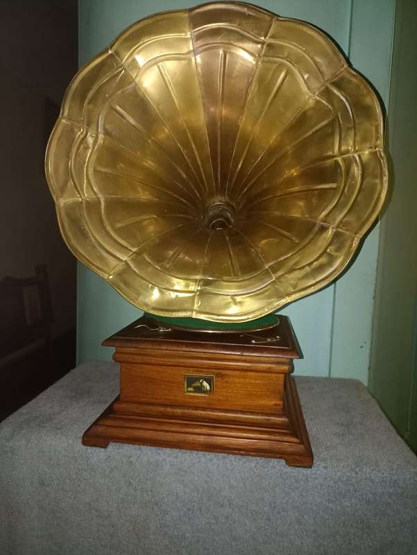 His Masters Voice Gramophone