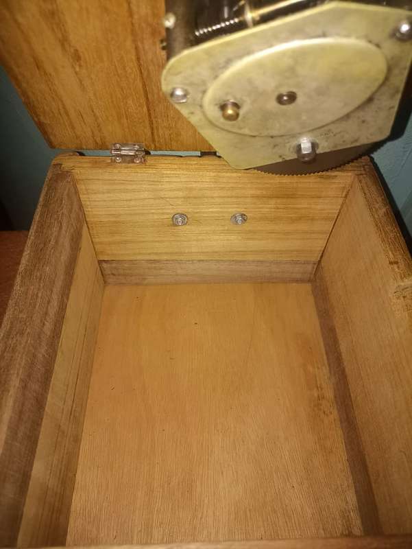 His Master`s Voice gramophone