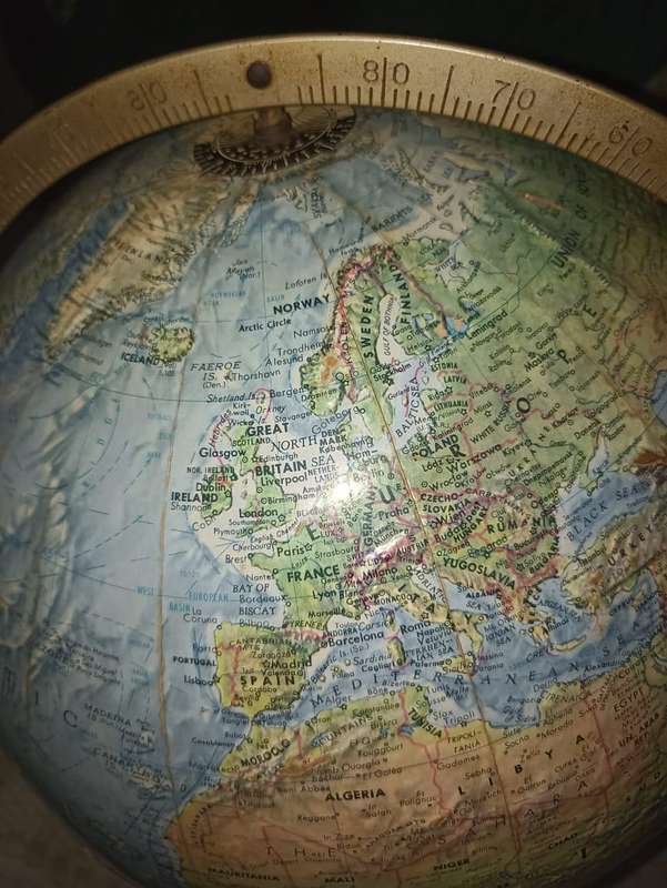 REPLOGAL VINTAGE GLOBE MADE IN USA