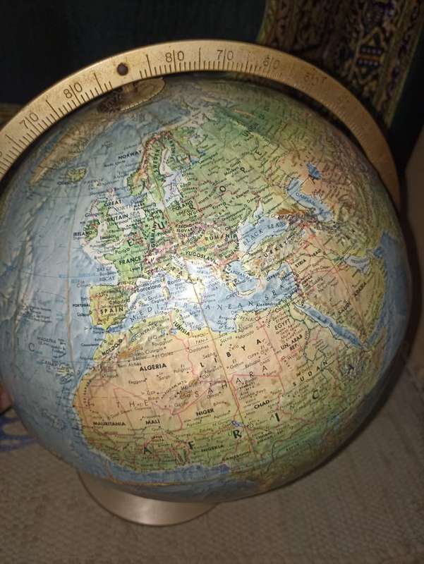 REPLOGAL VINTAGE GLOBE MADE IN USA