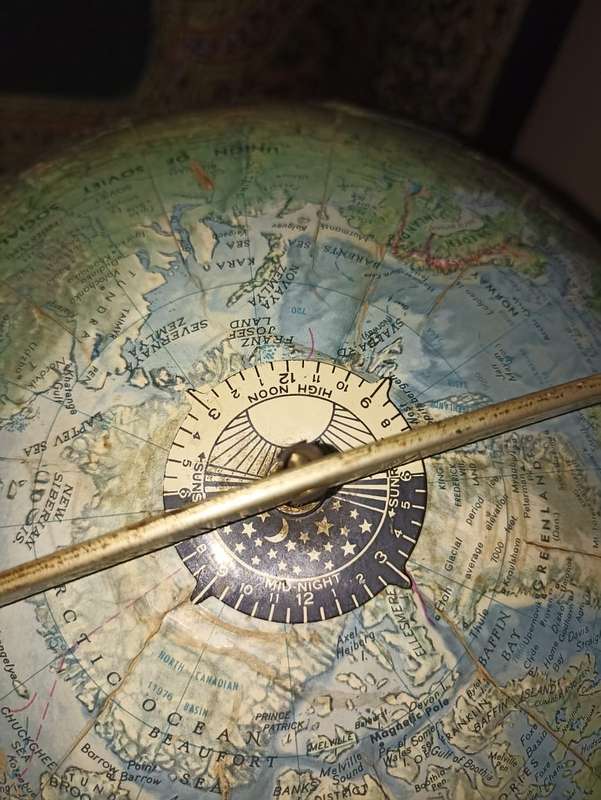 REPLOGAL VINTAGE GLOBE MADE IN USA