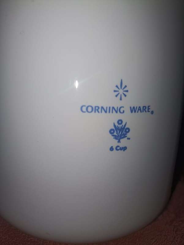 WOW 25 PIECE CORNING WARE VINTAGE SET