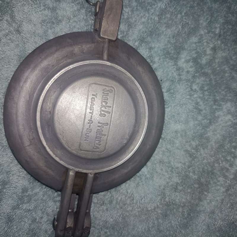 SNACKLE JAFFLE MAKER