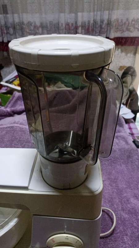 KENWOOD CHEF MIXER MADE IN ENGLAND