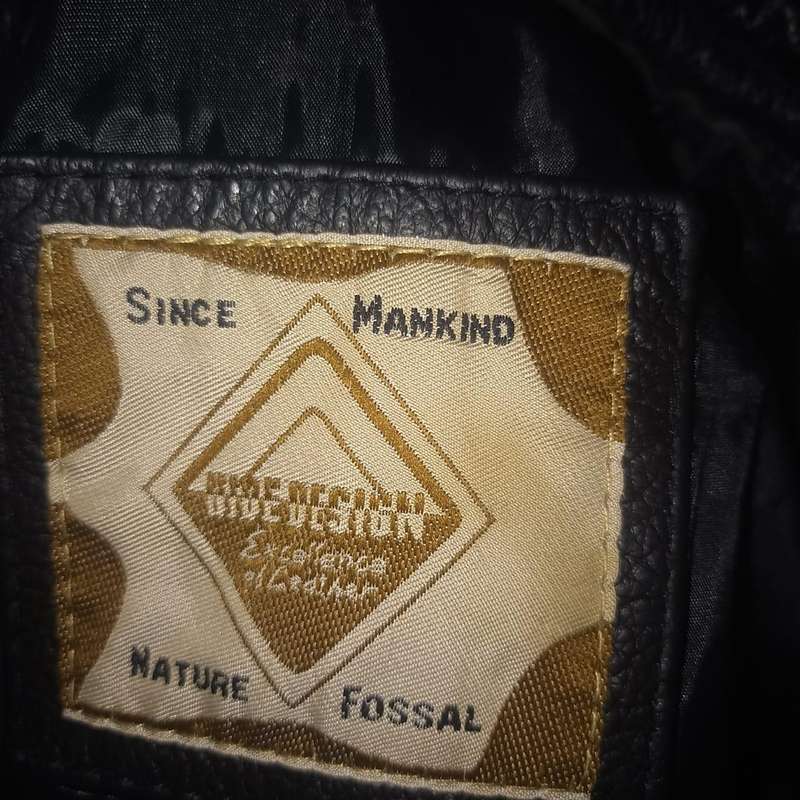 UNISEX  BIKER GENUINE LEATHER SIZE SMALL TO MEDIUM