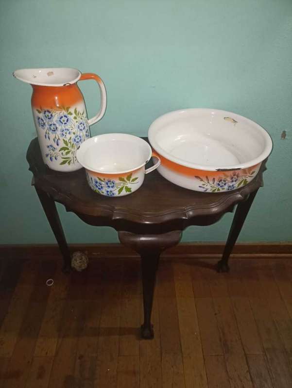 Enamel wash set vintage