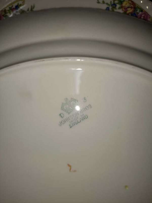 Johnson Bros dinner service Eastbourne