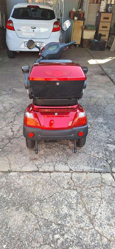 3 Wheel Electrical Scooter
