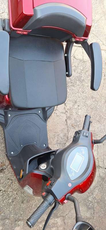3 Wheel Electrical Scooter