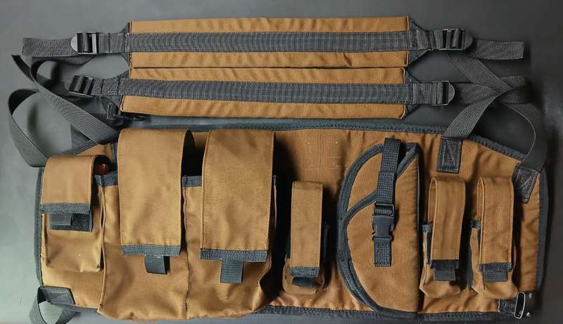 SADF / SAPS - CHEST WEBBING