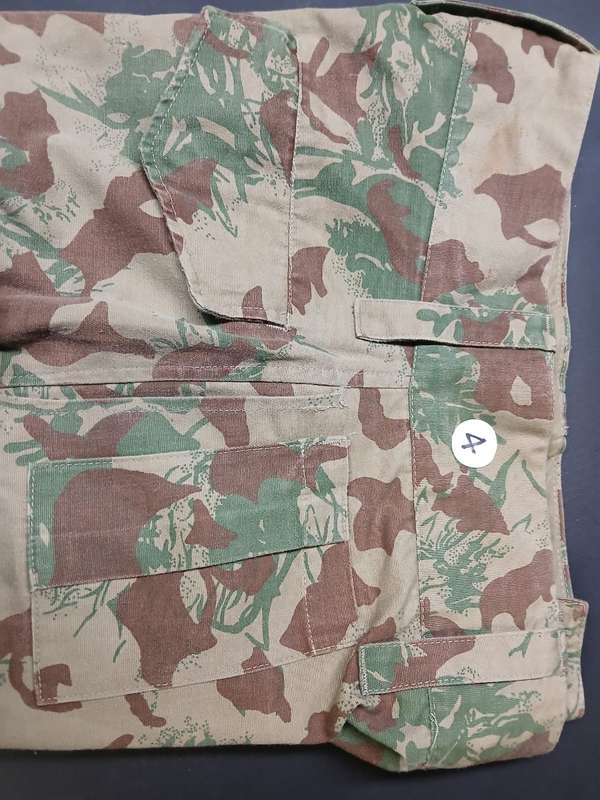 SAPS CAMO - 2ND PATTERN - IN MINT CONDITION - SIZE - 87/81  (4)