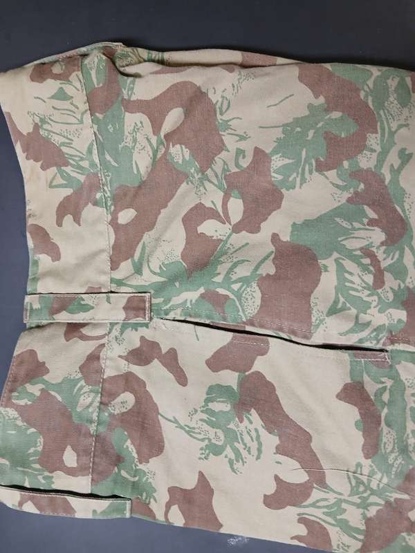 SAPS CAMO TROUSERS  2ND PATTERN - VERY GOOD CONDITION - SIZE 87/76  (5)