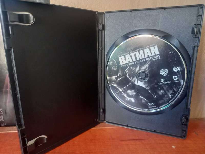 Batman The Dark Knight Returns Part 2