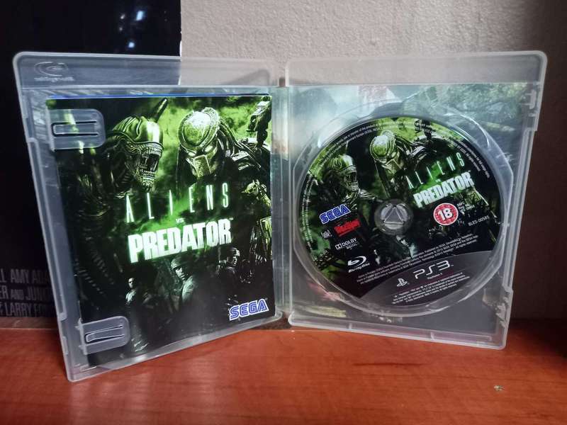 Aliens VS Predator