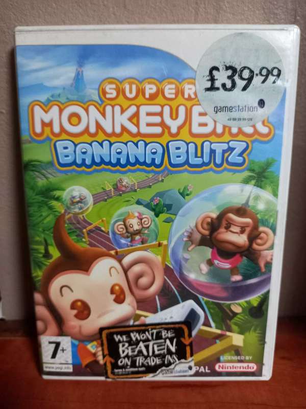 Super Monkey Ball Banana Blitz