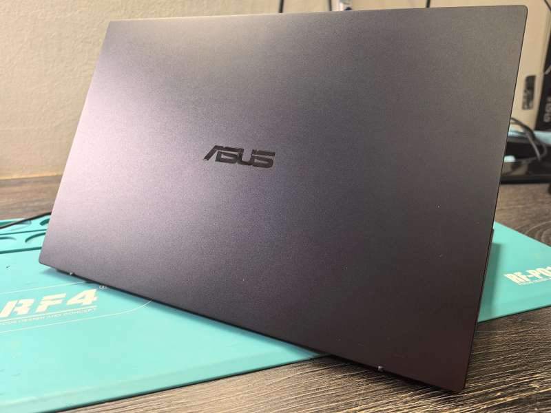 11th GEN i7-ASUS EXPERTBOOK B1400c*i7-1165G7*16GB RAM*512GB SSD*FHD*G7 GRAPHICS*