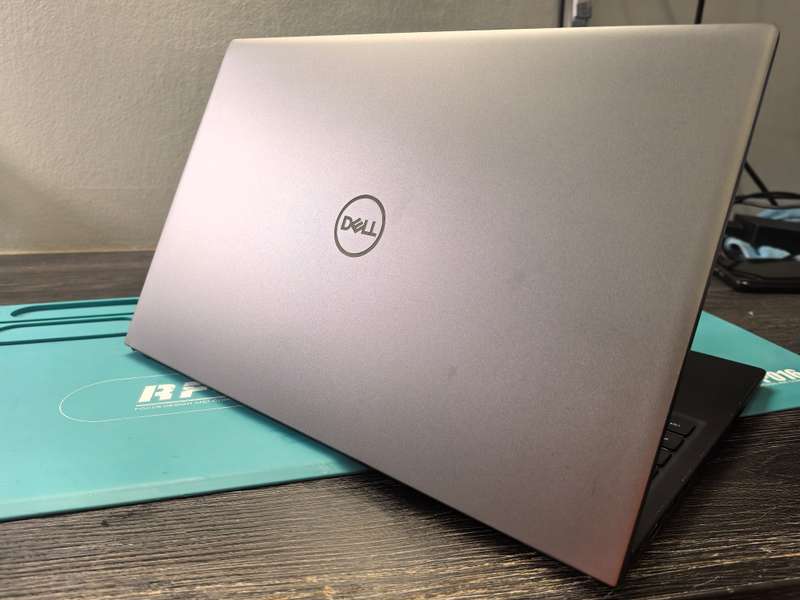 DELL VOSTRO 5510-i5-11320H-16GB DDR4*256GB SSD*FHD*IR*BACKLIT*