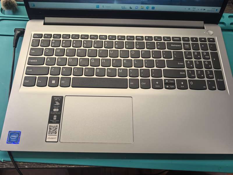 LENOVO IDEAPAD 1-N4020 CELERON-8GB DDR4-256GB SSD-UHD GRAPHICS-FHD-5 MONTHS WARRANTY