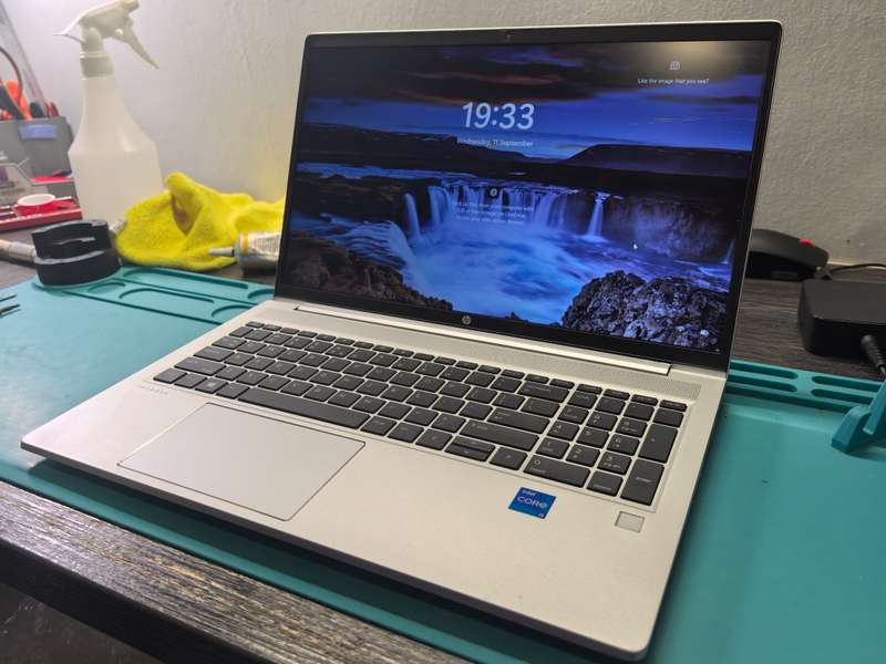 11TH GEN-HP PROBOOK 450 G8*i5-1135G7*8GB DDR4*256GB SSD*HD*