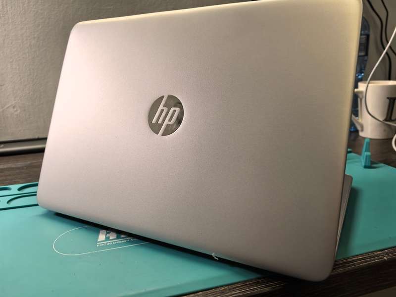 HP ELITEBOOK 840 G4-i7-7500U-8GB*256GB SSD-FULL HD-HD 620-BACKLIT