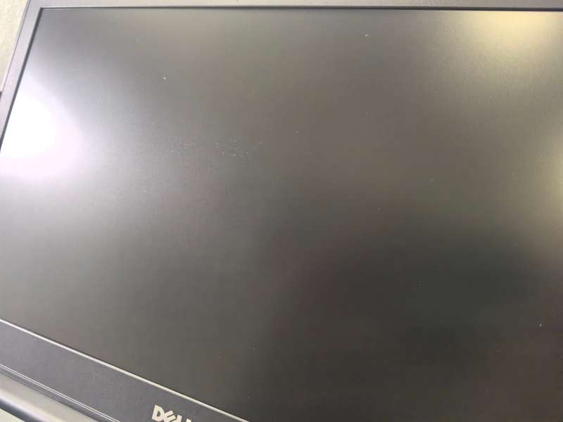 DELL VOSTRO 5568-i5-7200U-8GB-256GB SSD-FHD-BACKLIT