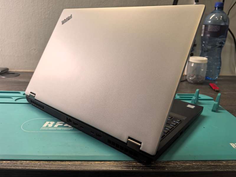 4GB NVIDIA QUADRO-LENOVO THINKPAD P52-i7-8750H-16GB DDR4-512GB SSD-FHD