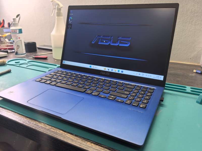 LATE ENTRY-10TH GEN i5-ASUS VIVOBOOK X515JA-i5-1035G1-12GB DDR4*512GB SSD*HD