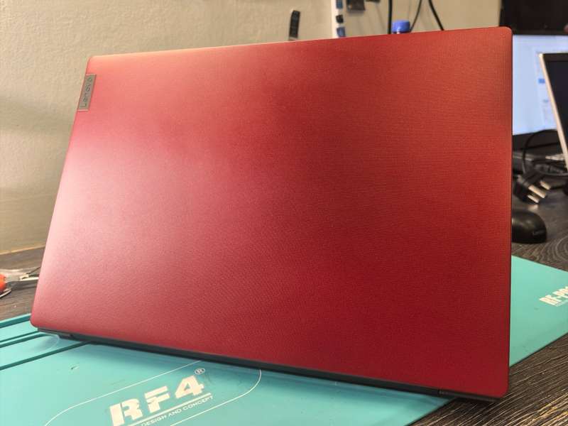 RADEON ADRENILAN EDITION-LENOVO IDEAPAD 3-RYZEN 5-3500U-8GB DDR4-256GB SSD-HD-VEGA 8 GRAPHICS