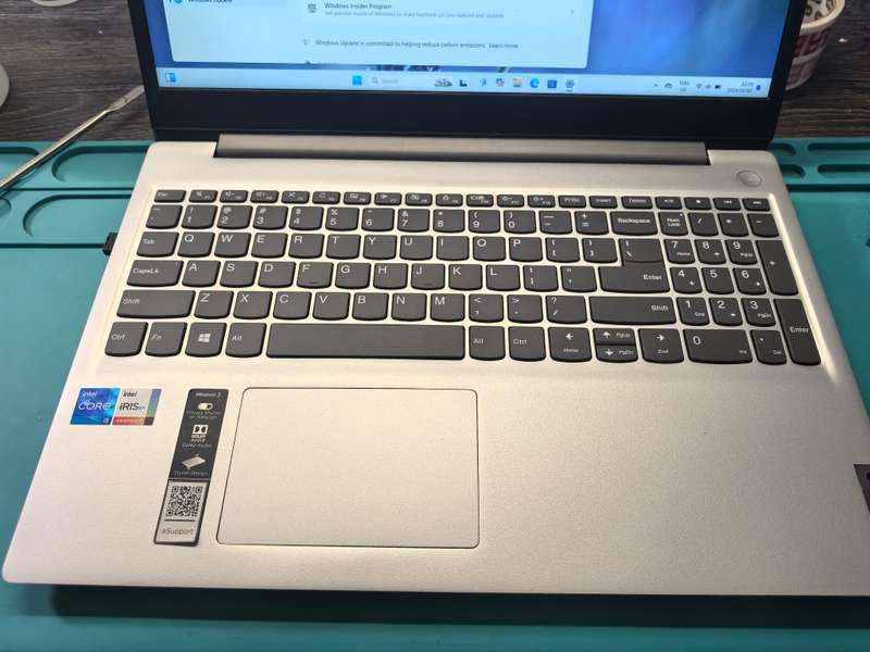 LENOVO IDEAPAD 3-i5-1135G7-8GB DDR4-256GB SSD-1000GB HDD-FHD-IRIS GRAPHICS