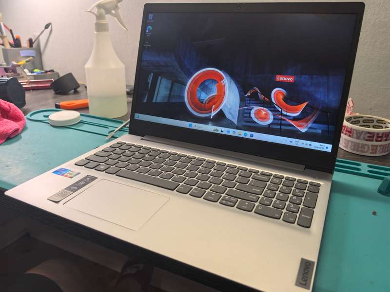 LENOVO IDEAPAD 3-i5-1135G7-8GB DDR4-256GB SSD-1000GB HDD-FHD-IRIS GRAPHICS