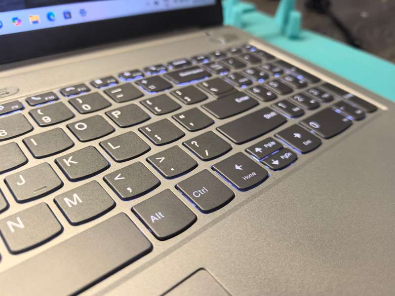 LENOVO THINKBOOK-i5-1135G7-8GB DDR4-512GB NVME-FHD-BACKLIT