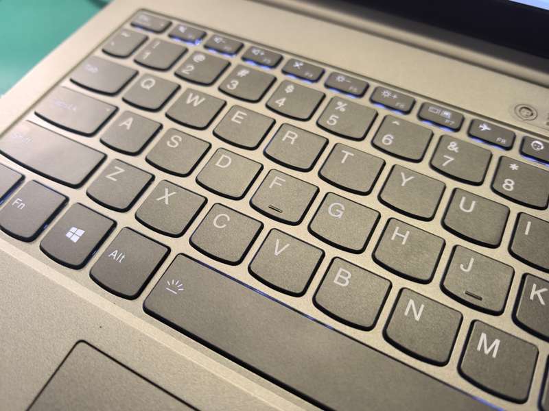 LENOVO THINKBOOK-i5-1135G7-8GB DDR4-512GB NVME-FHD-BACKLIT