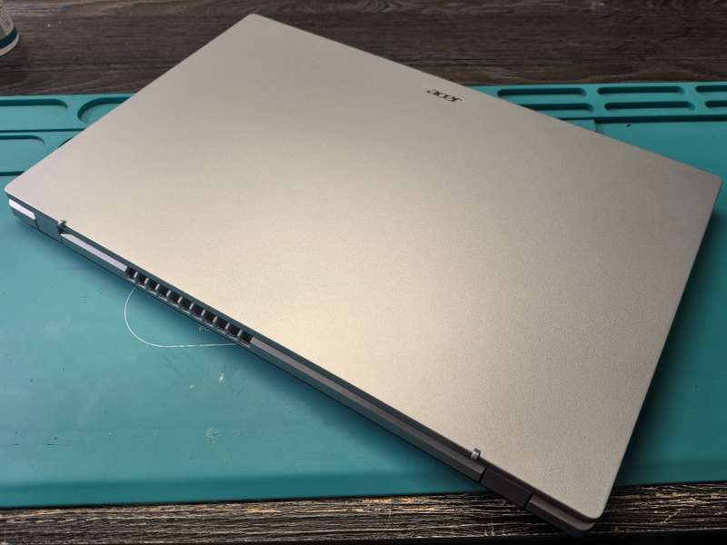 14TH GEN i3-ACER ASPIRE 3*i3-N305-8GB DDR5-512GB NVME-FULL HD-OCTA CORE-UHD GRAPHICS