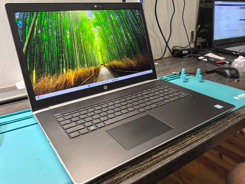17"FHD-NVIDIA GRAPHICS-HP PROBOOK 470 G5-i5-8250U-8GB DDR4-256GB SSD-1000GB HDD
