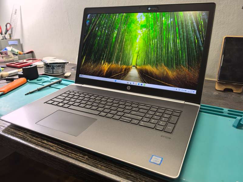 17"FHD-NVIDIA GRAPHICS-HP PROBOOK 470 G5-i5-8250U-8GB DDR4-256GB SSD-1000GB HDD