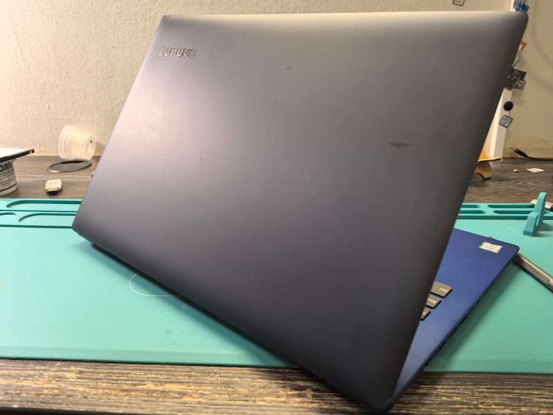 QUAD CORE 8TH GEN i5-LENOVO IDEAPAD 330-i5-8250U-FHD-8GB DDR4-256GB SSD*UHD 620