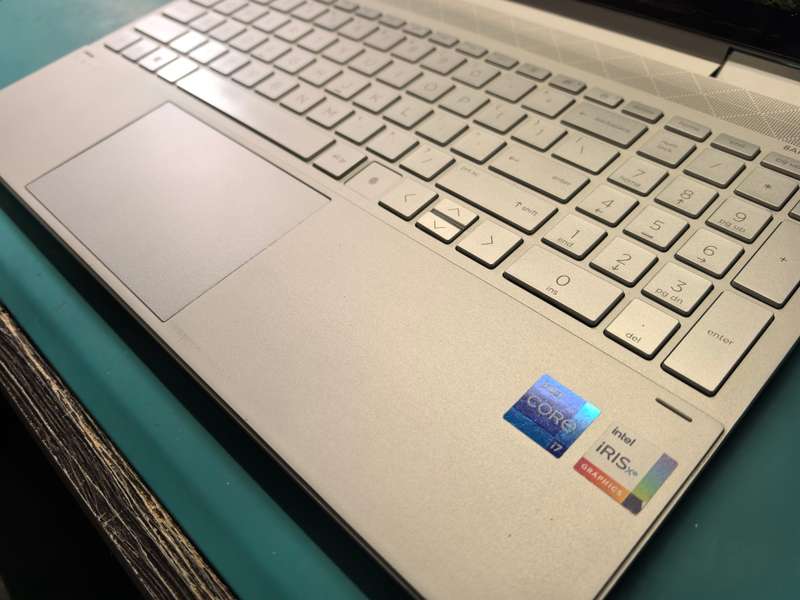 WOW R30K RETAIL!*BEAST!*TOUCHSCREEN*HP ENVY X360 15 2IN1*i7-1165G7*IPS FHD*16GB*512GB SSD*FHD