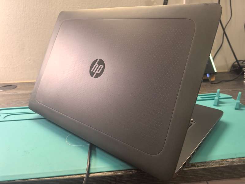 8GB NVIDIA M5000-HP ZBOOK 17 G3 i7-6820HQ*32GB*512GB SSD*FHD*NVIDIA QUADRO M5000 8GB