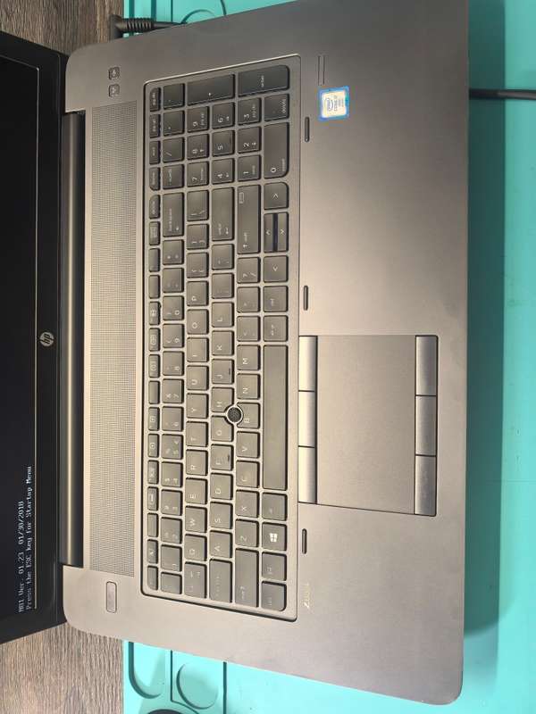 8GB NVIDIA M5000-HP ZBOOK 17 G3 i7-6820HQ*32GB*512GB SSD*FHD*NVIDIA QUADRO M5000 8GB