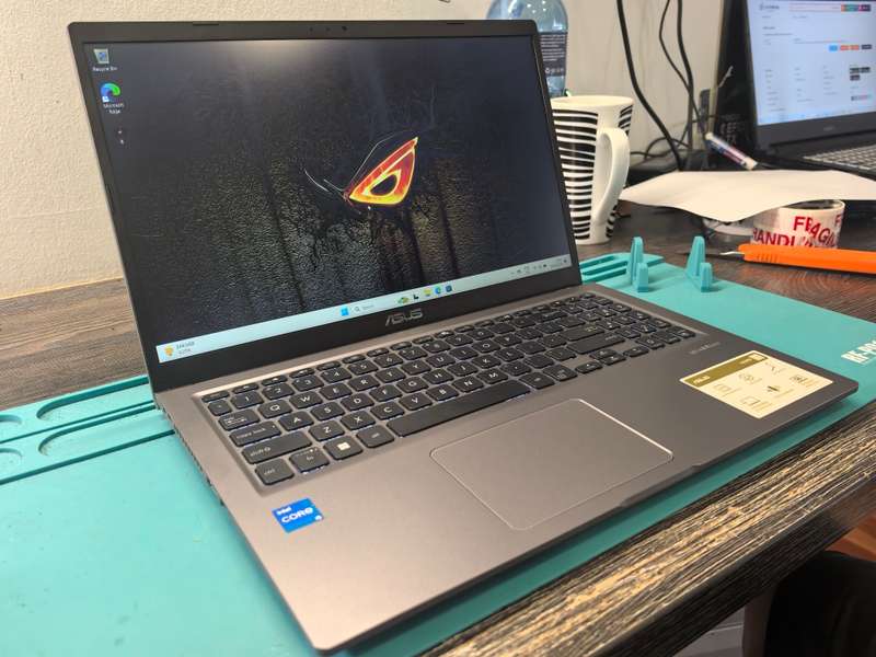 QUAD CORE-11TH GEN I5-ASUS VIVOBOOK X515EA*i5-1135G7*8GB DDR4*512GB SSD*FHD