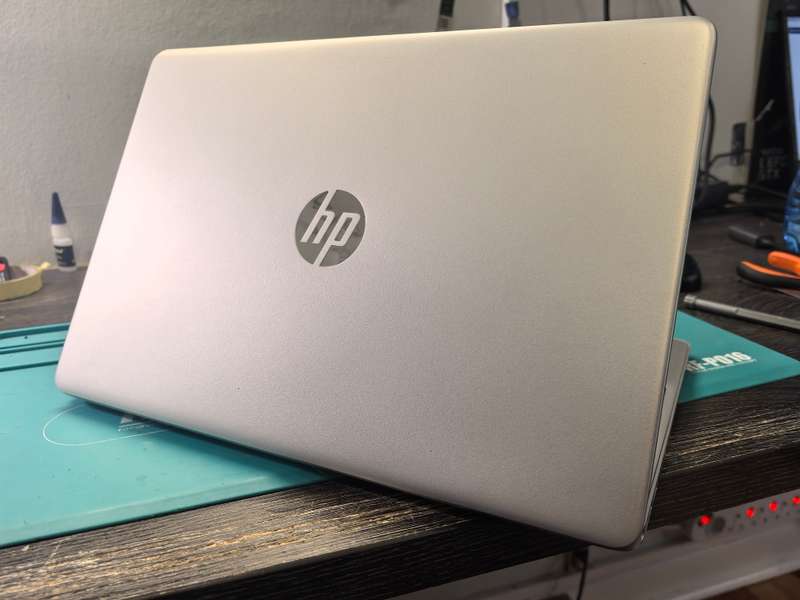 12TH GEN-HP NOTEBOOK 15s-RYZEN 5-5500U-RADEON GRAPHICS-16GB DDR4-256GB SSD-FHD-BACKLIT