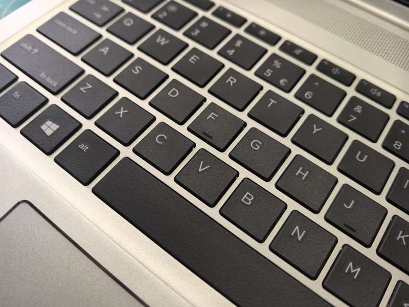 NVIDIA MX130-HP PROBOOK 450 G6-i7-8565u-16GB DDR4-512GB NVME-HD-QUAD CORE
