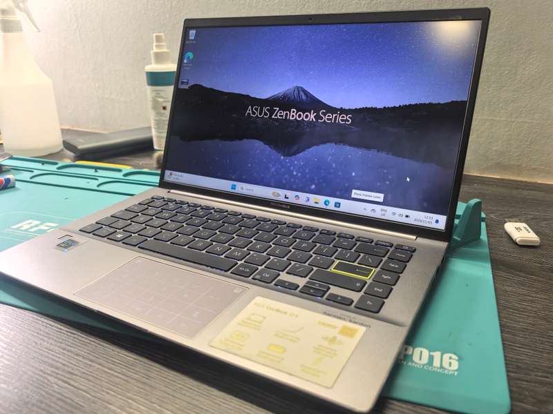 11TH GEN-ASUS S14 435E-i5-1135G7-8GB DDR4-512GB SSD-FHD-THUNDERBOLT