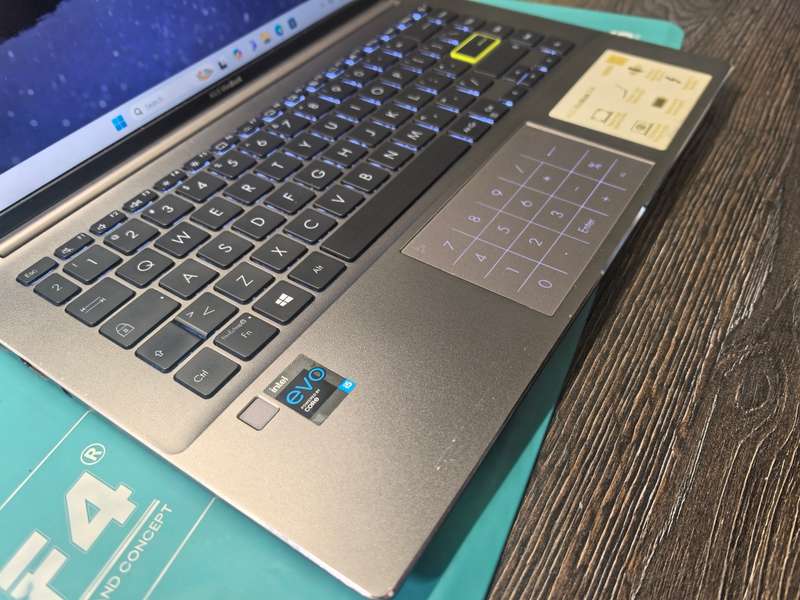 11TH GEN-ASUS S14 435E-i5-1135G7-8GB DDR4-512GB SSD-FHD-THUNDERBOLT