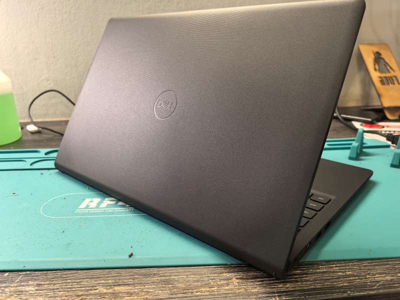 11TH GEN*DELL VOSTRO 15 3510*i3-1115G4*8GB DDR4*512GB SSD*FHD*