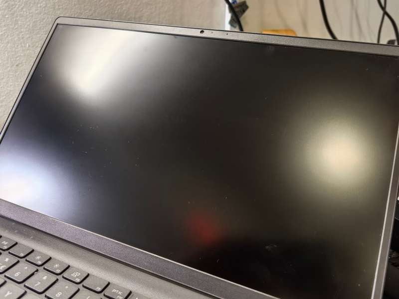 11TH GEN*DELL VOSTRO 15 3510*i3-1115G4*8GB DDR4*512GB SSD*FHD*