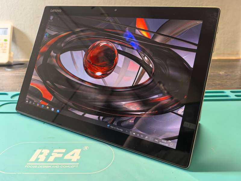 LENOVO MIIX 510-12-i5-7200U-8GB RAM-256GB SSD-FHD-4G LTE-TOUCHSCREEN-HD GRAPHICS