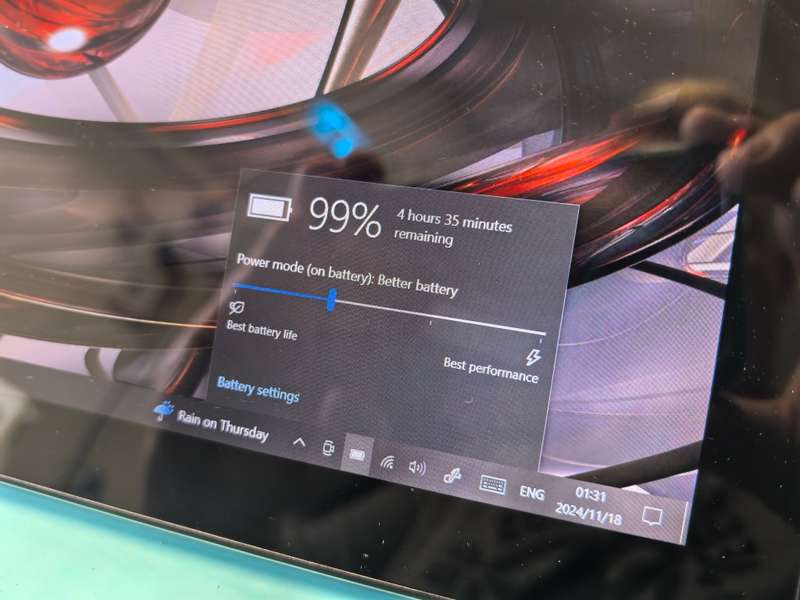 LENOVO MIIX 510-12-i5-7200U-8GB RAM-256GB SSD-FHD-4G LTE-TOUCHSCREEN-HD GRAPHICS