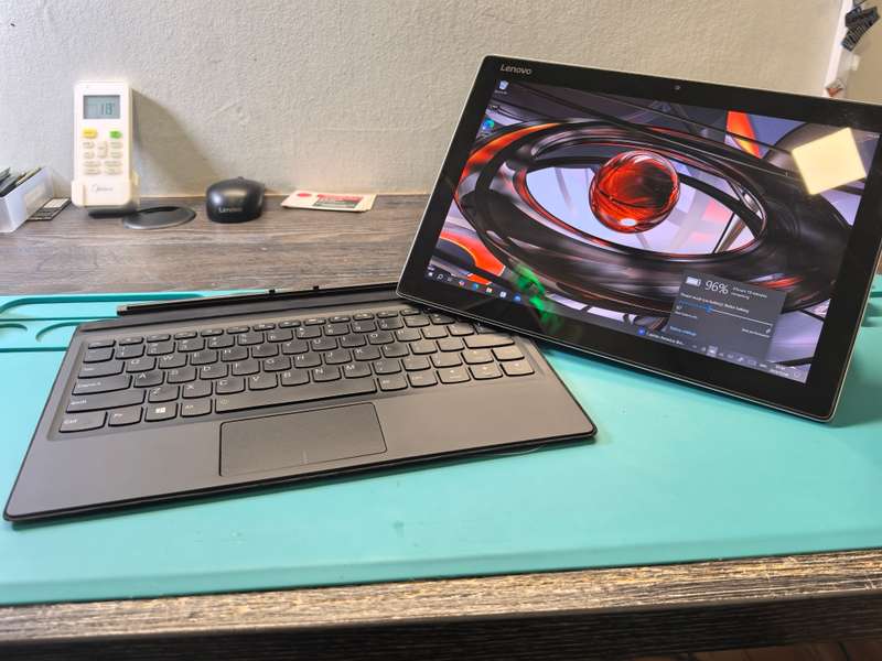 LENOVO MIIX 510-12-i5-7200U-8GB RAM-256GB SSD-FHD-4G LTE-TOUCHSCREEN-HD GRAPHICS